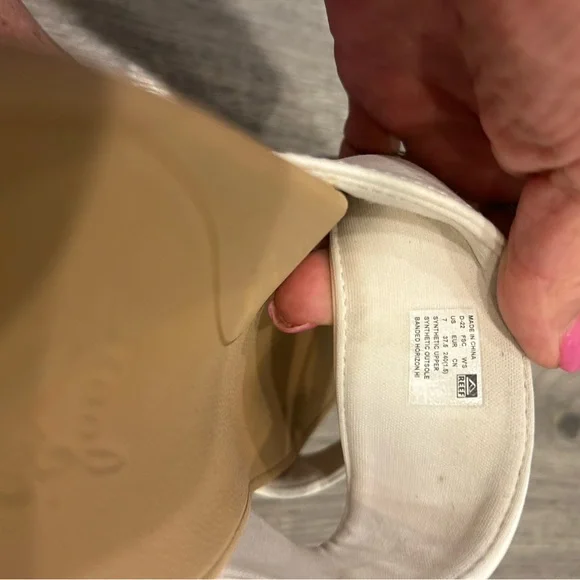 Reef  white beige horizon platform sandals - Picture 6 of 9